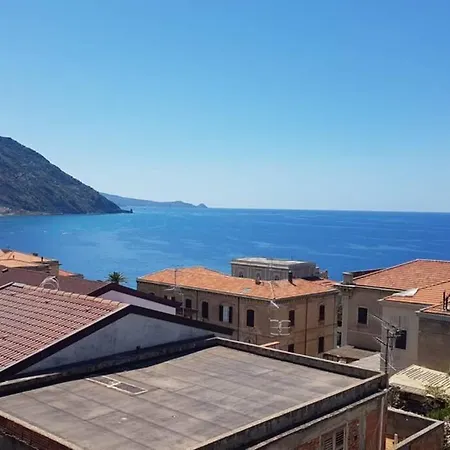 Casa Crispi 10 * جويوزا ماريا