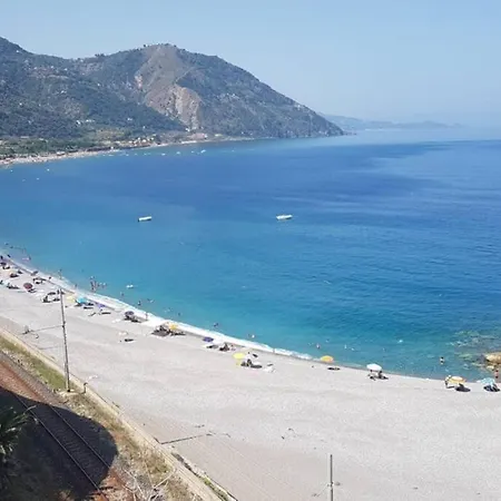 Casa Crispi 10 شقة جويوزا ماريا