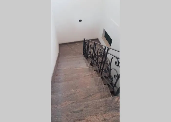 Casa Crispi 10